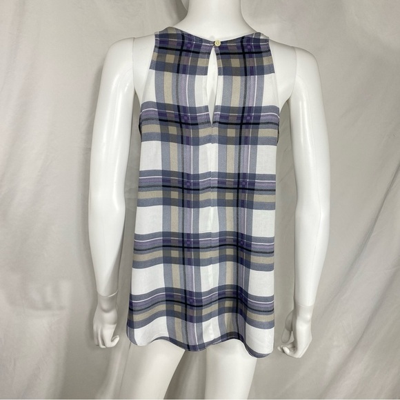 Old Navy Lightweight Plaid Sleeveless Keyhole Back Blouse - Picture 3 of 5